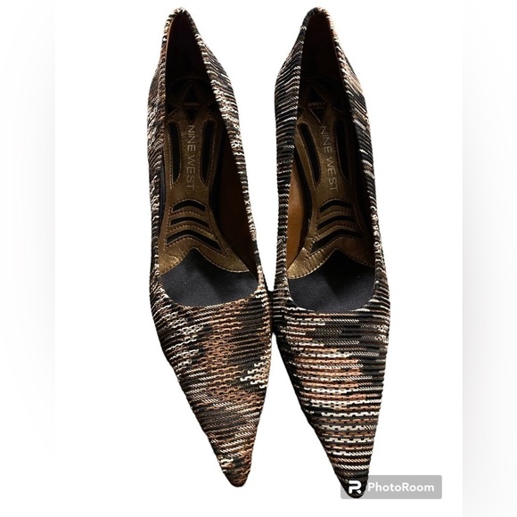 NINE WEST POINTED TOE STILETTO HEALS. Y2K sz 7 1/2. Like New. - Picture 3 of 8